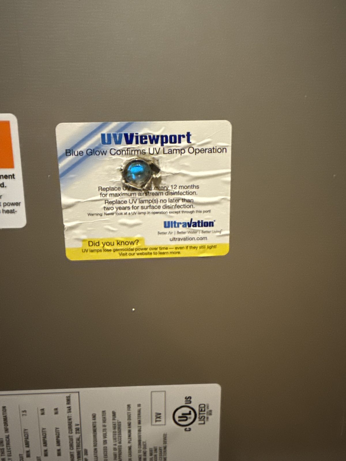 UV light viewport on HVAC unit for air purification