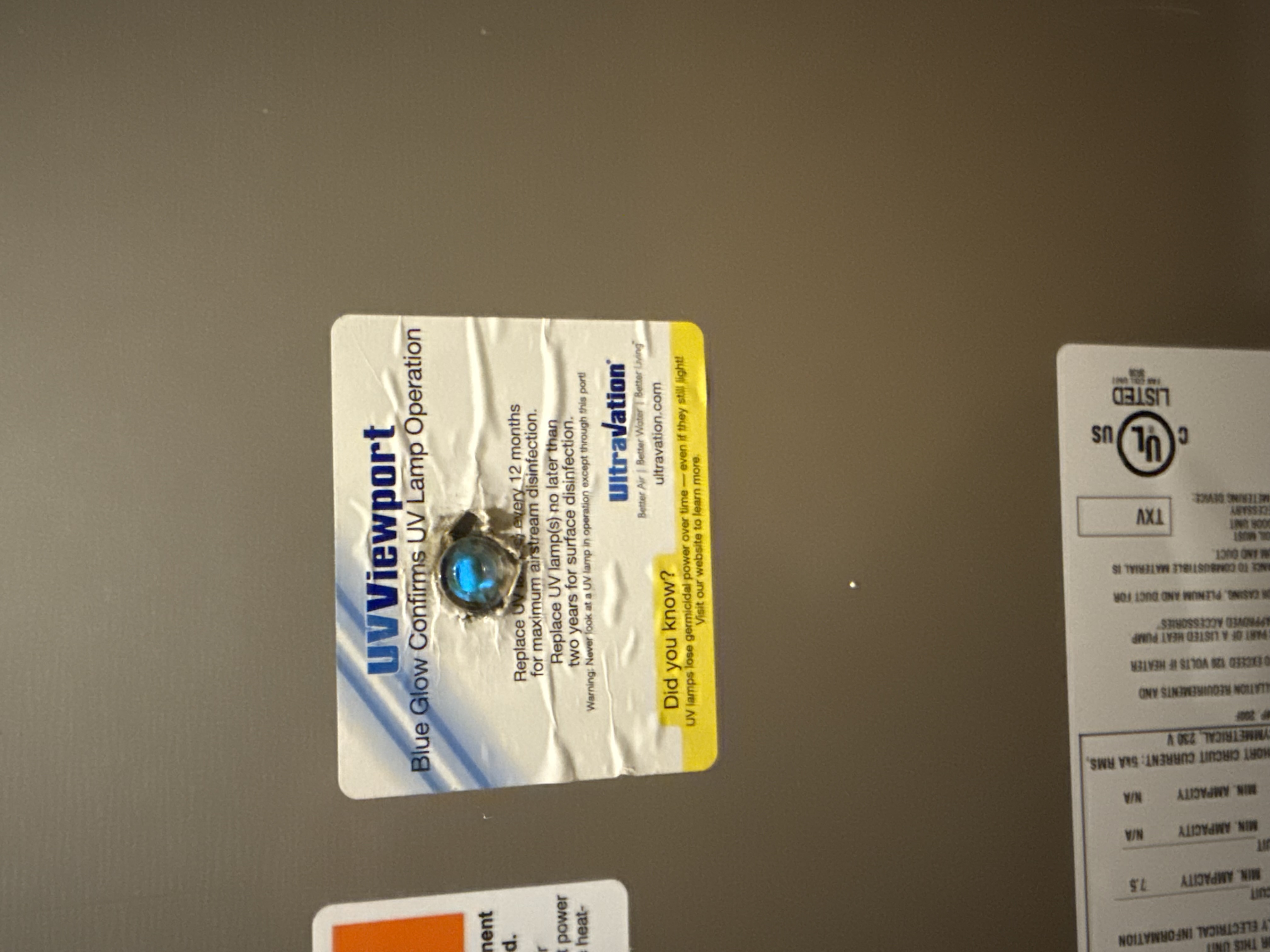 UV light viewport on HVAC unit for air purification